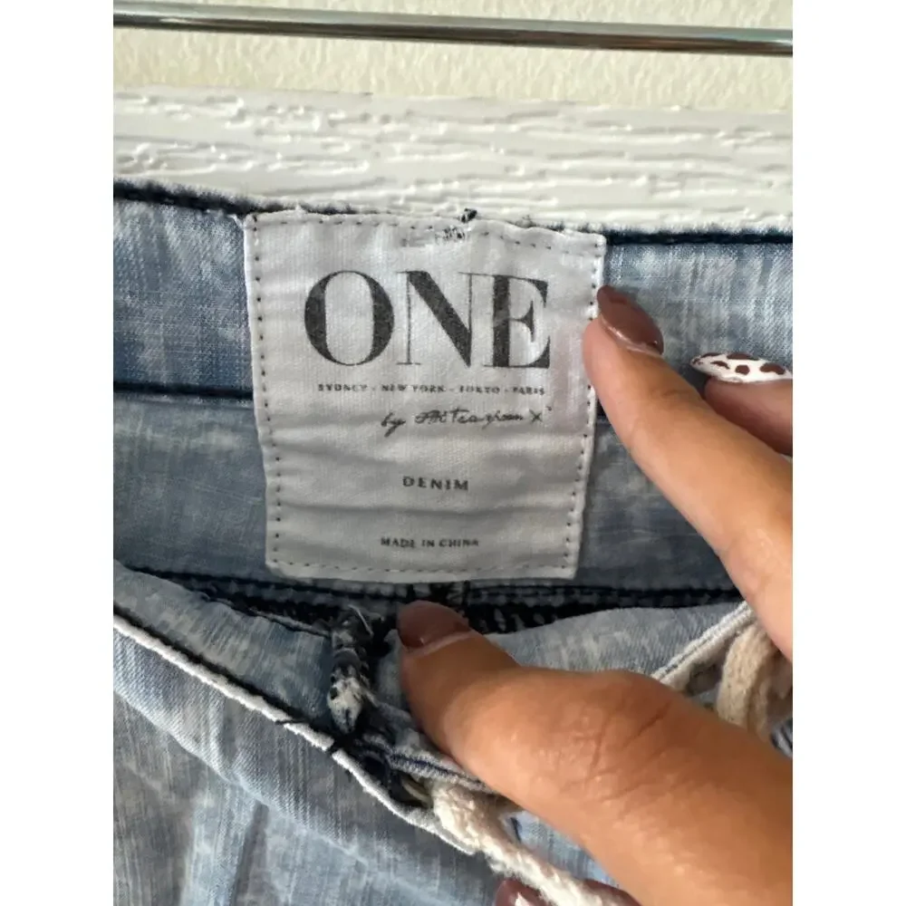NWT One Teaspoon Sz 28 Luxe Chambray Light Blue Relaxed Slouch Harem Jean Shorts